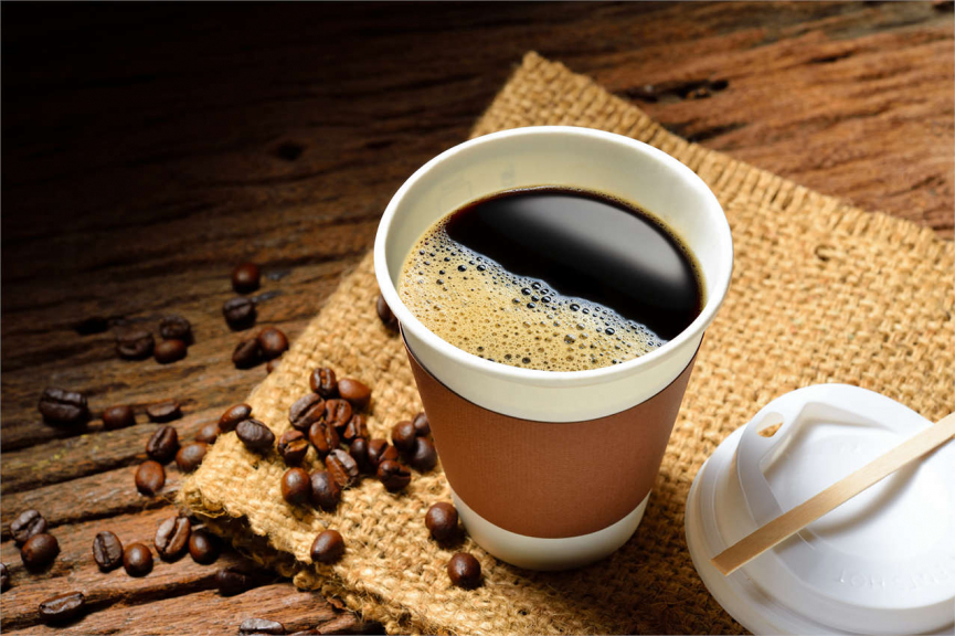 Візьміть з собою: цікаві рецепти ароматної кави для затишної прогулянки