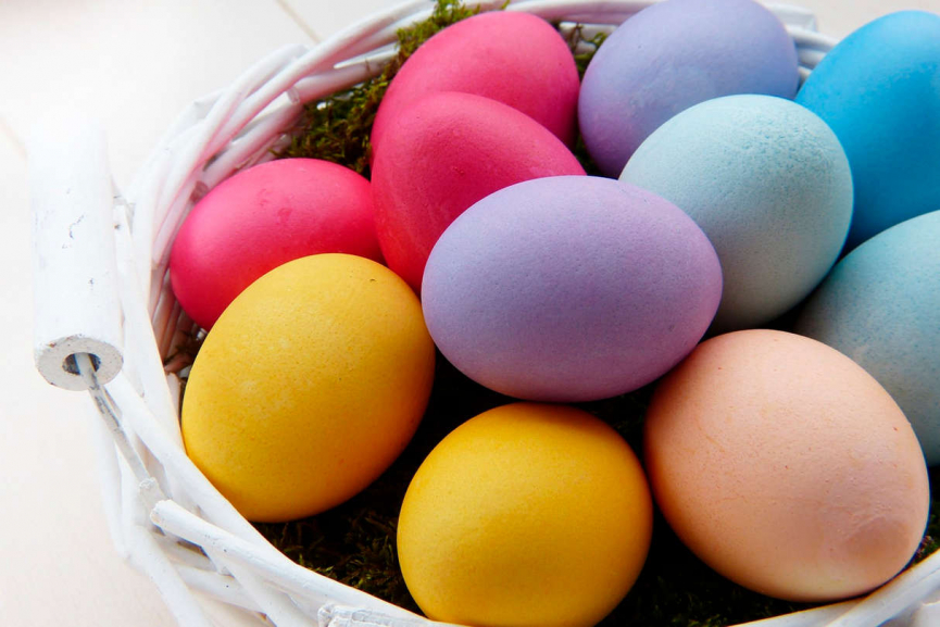 Непросте - золоте: як фарбувати великодні яйця?
